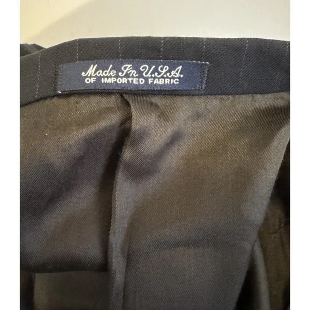 Austin Reed Men's‎ Black Fine Pinstripe Sport Coat Jacket Lined 40R Size